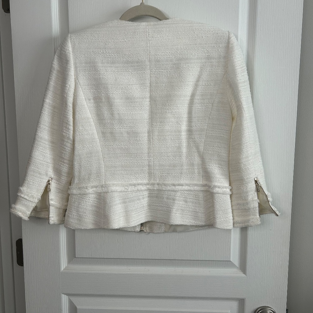 Karl Lagerfeld Paris White Cropped Jacket | Chic & Structured - Picture 3 of 5